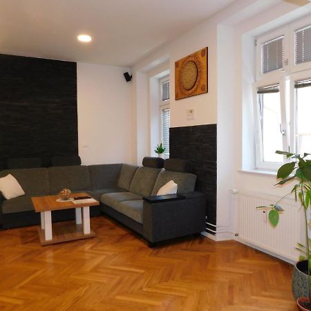Modern Apartment Hrenova Street Ljubljana Bagian luar foto